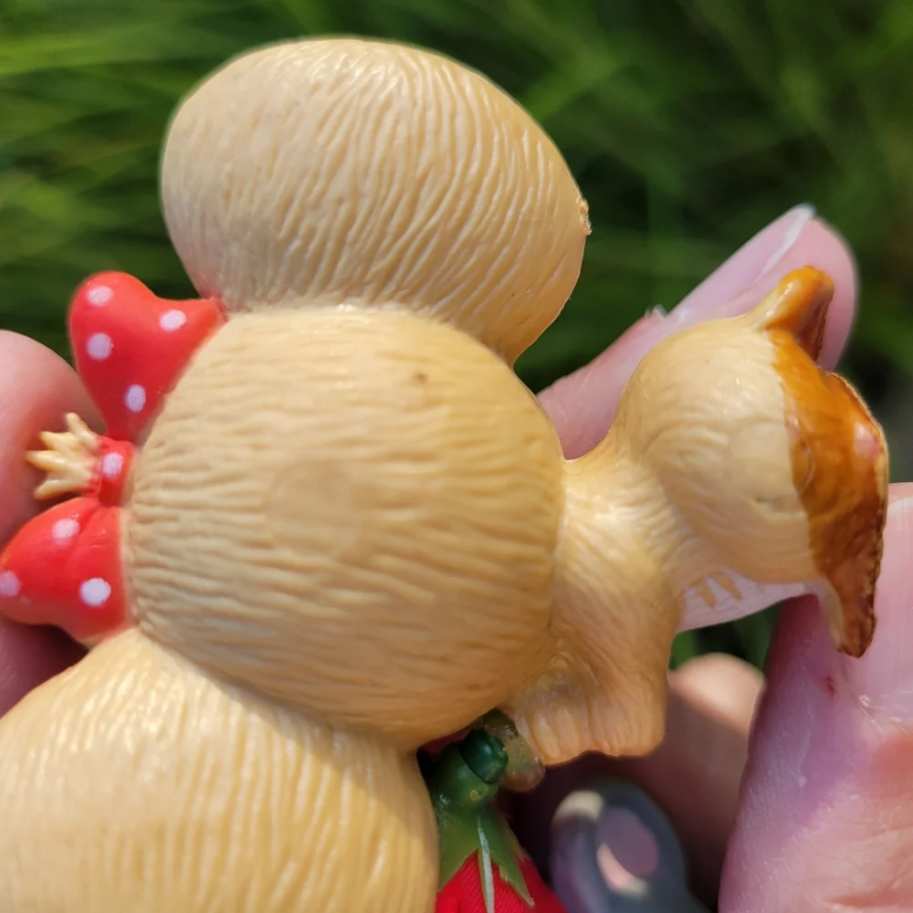 Cute Vintage Christmas Mice ~ Kitschy! ~ Russ Berrie ~ Tiny But Charming!